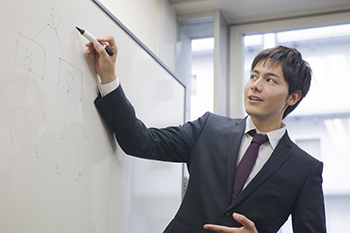 山田 太郎